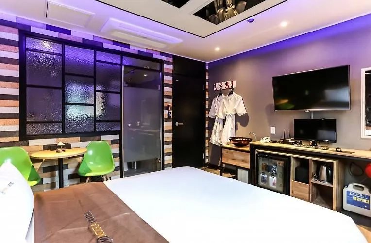 Moira Hotel Jeju 0*,